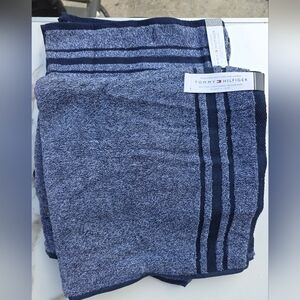 Vintage Tommy Hilfiger Bath Towel Gray Blue NWT